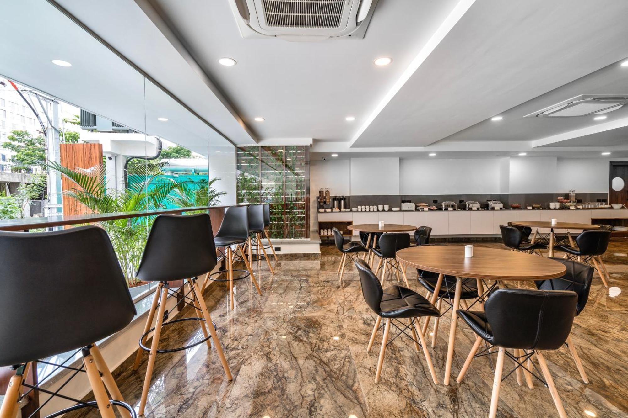 Skyla Studios & Suites - Hitech City Hyderabad Bagian luar foto