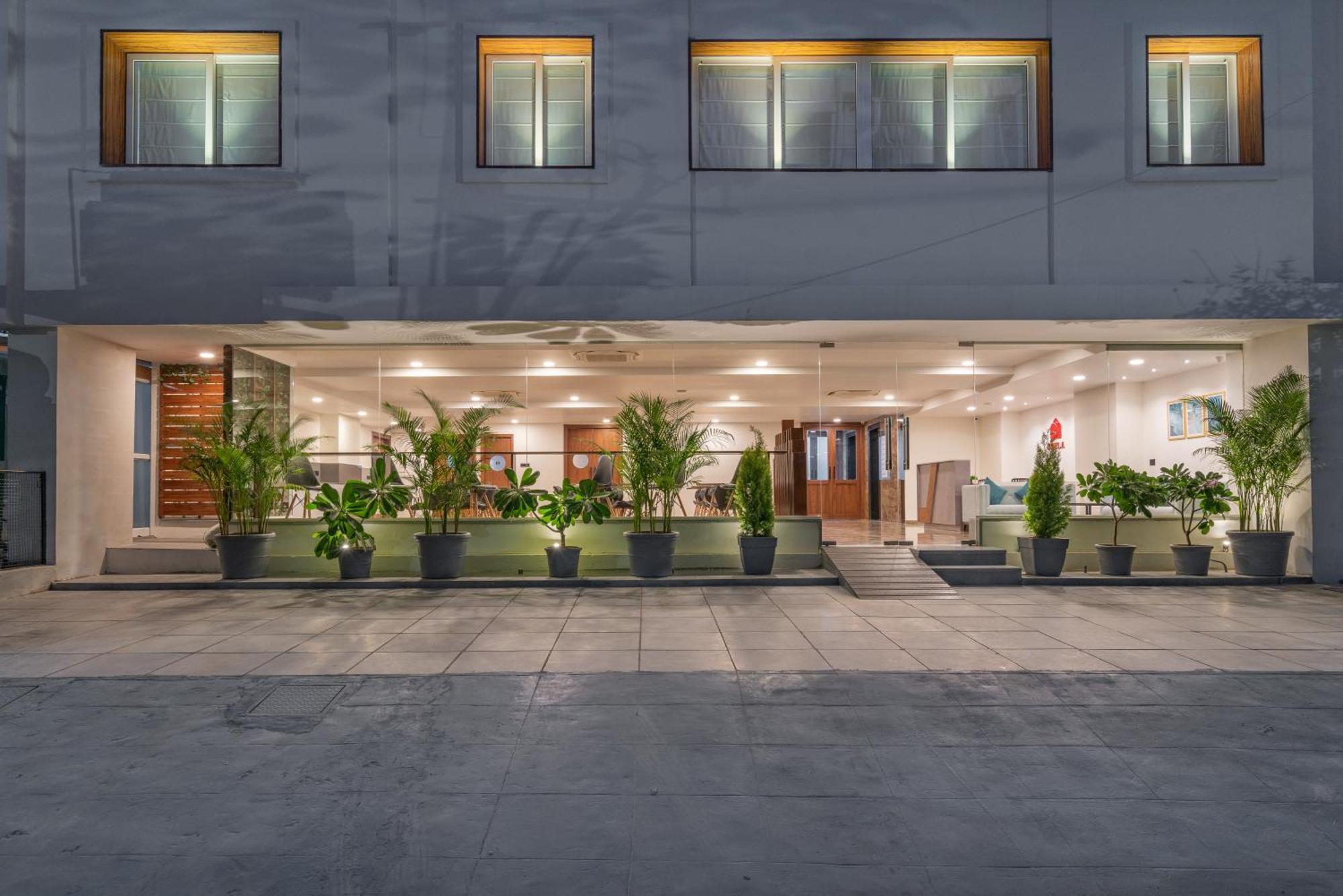 Skyla Studios & Suites - Hitech City Hyderabad Bagian luar foto